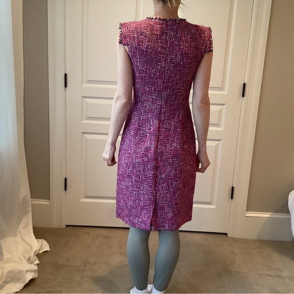 Elegant Pink Tweed Dress - Picture 2 of 4